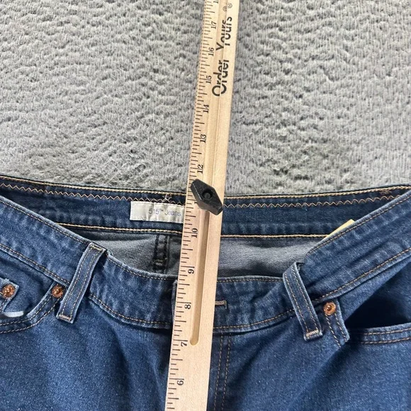 Levi's 515 Jeans Women 12 Blue Cotton Denim Capri Straight Leg Stretch Workwear - Picture 3 of 11